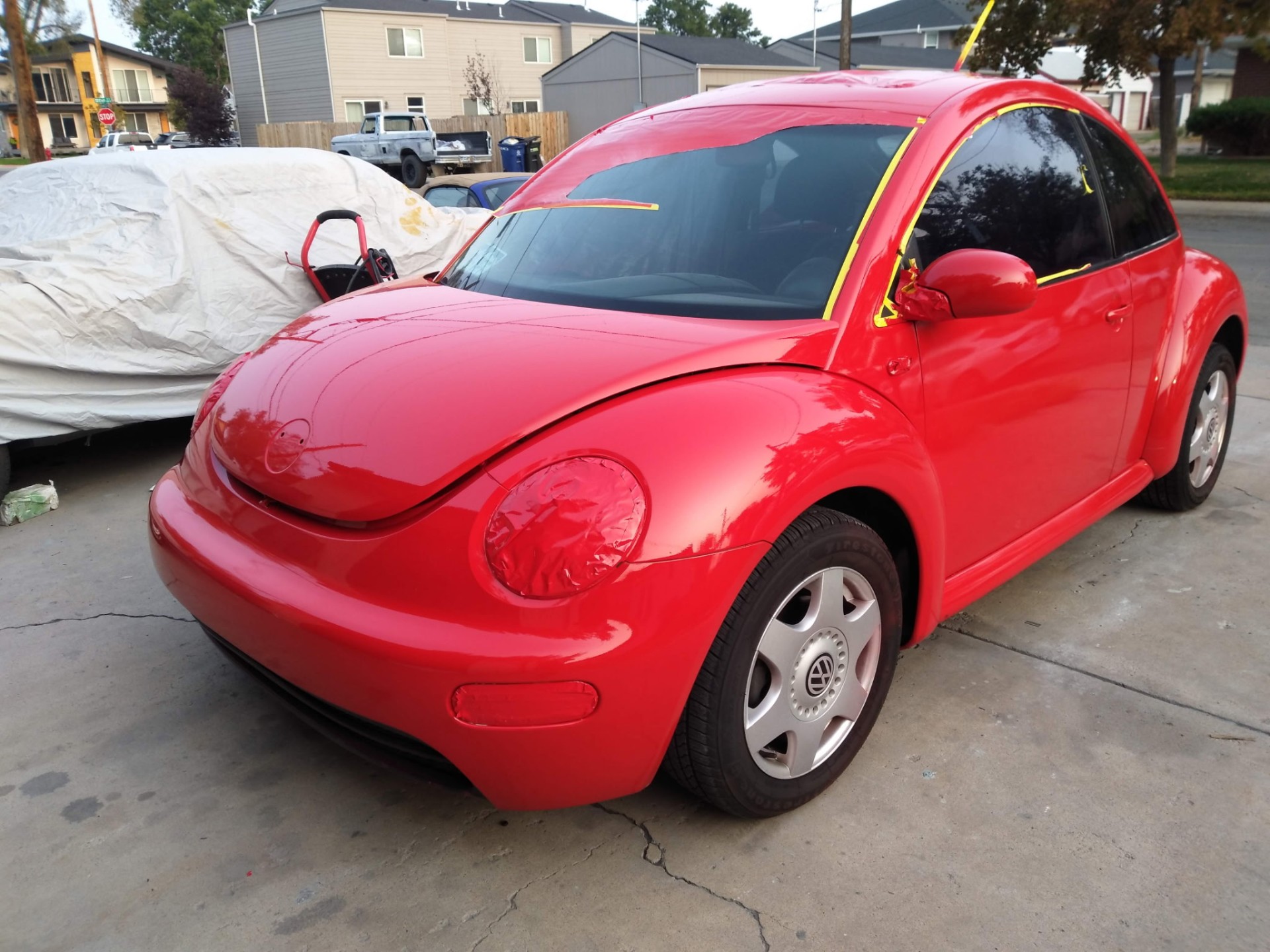 VW New Beetle · Tornado Red